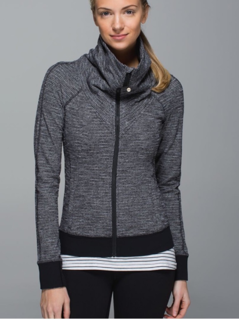 80 Lululemon be present jacket $118